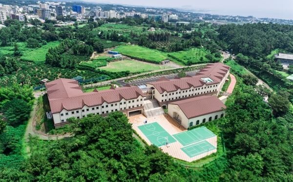 △ 사진은 제주부영청소년수련원 전경.