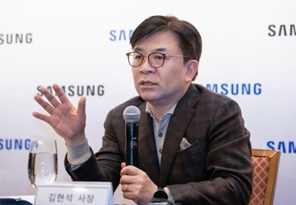 삼성전자 김현석 사장은 7일(현지시간) 기자 간담회에서 "6월 혹은 7월 정도에 소비자가 살 수 있는 (로봇) 제품이 나올 것"이라며 "프로젝트 프리즘 세 번째 혹은 네 번째 제품으로 나올 것 같다"고 설명했다. (사진제공=삼성전자)