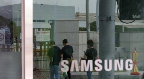 삼성전자 광주사업장이 일시 중단된 냉장고 생산라인을 오전 8시부터 재가동했다./ (사진=연합뉴스)